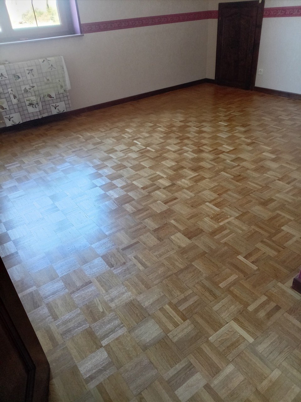 Vue complète parquet rénové Manspach
